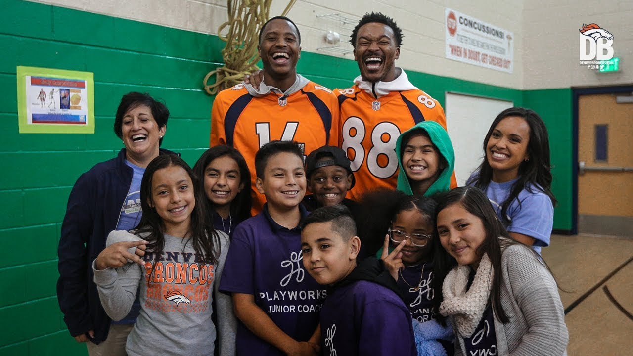 Demaryius Thomas and Courtland Sutton team up for special recess experience